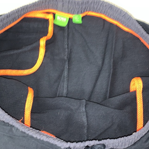 Hugo Boss sweatpants size large in good shape. - Picture 8 of 11
